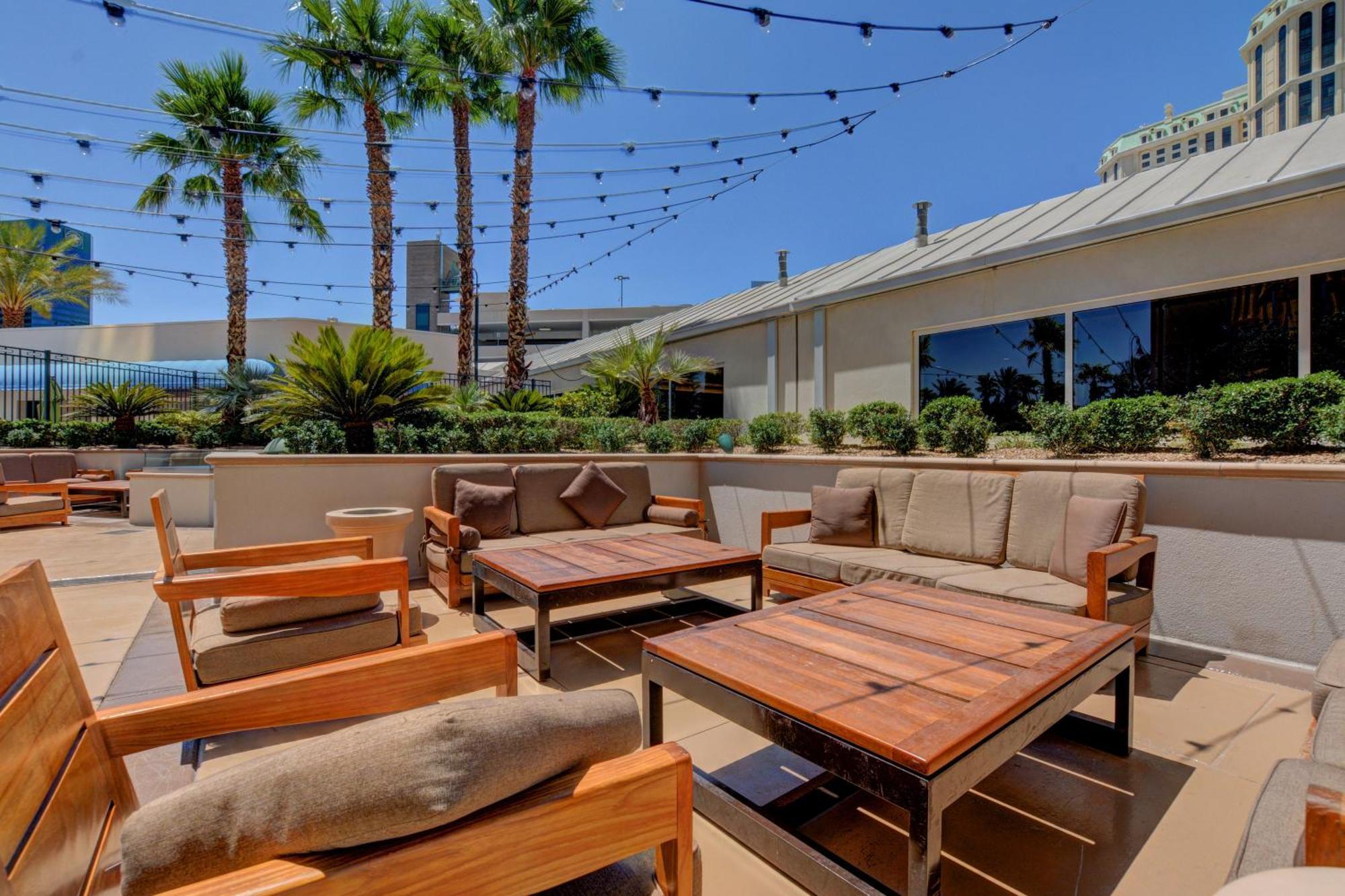 The Fantasy Suite Mgm Signature Pool View 라스베이거스 외부 사진